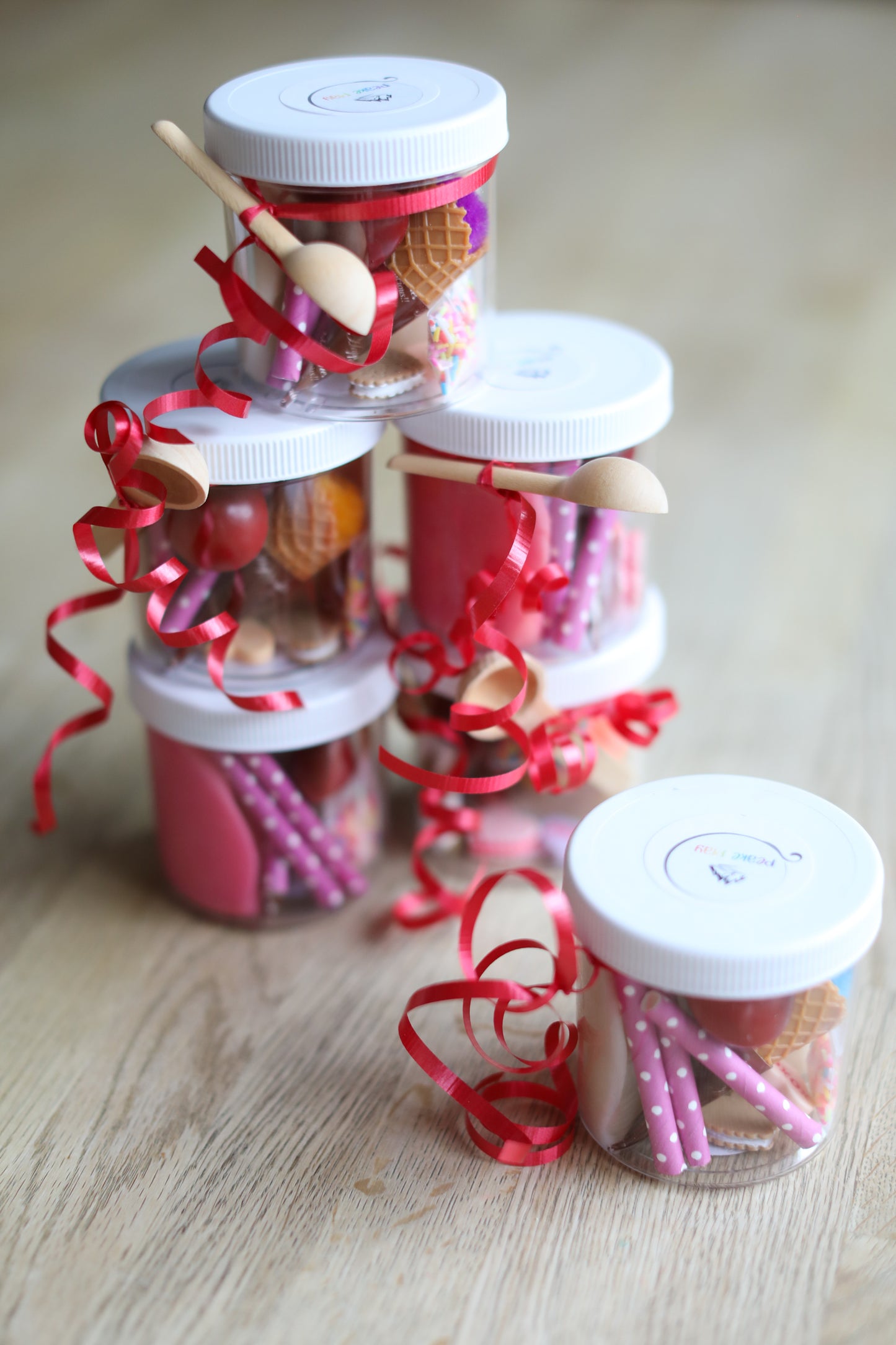 Ice cream Play-Dough Party Favours