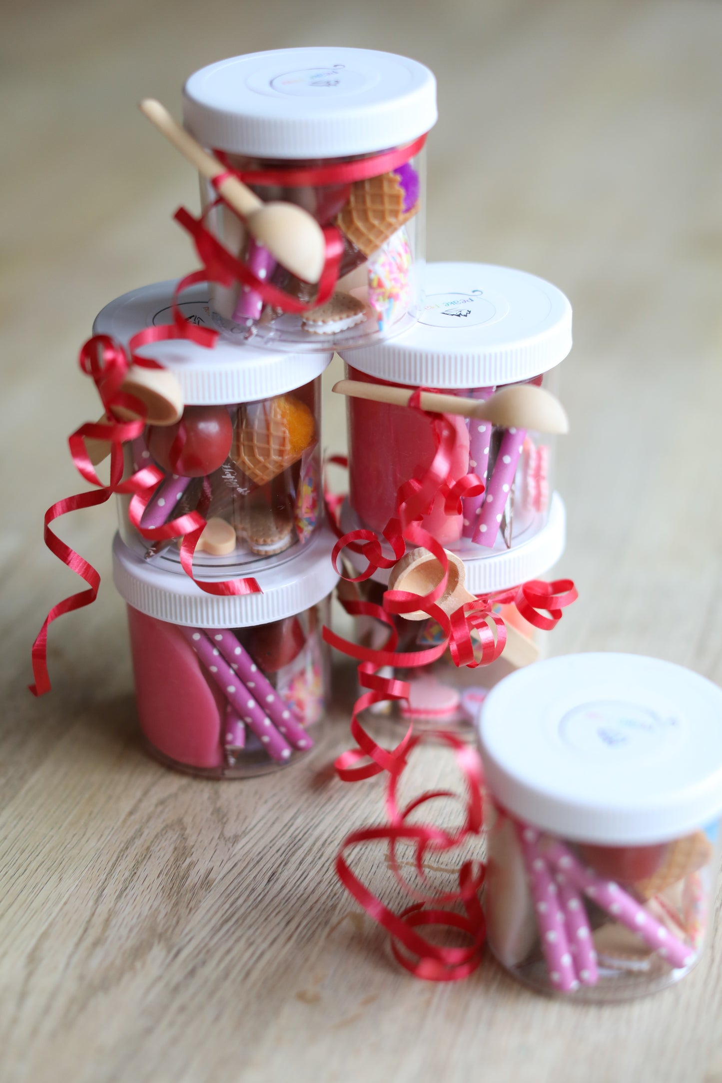 Create your own Party Play-Dough Jars